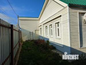 Дом 70м&sup2;, 2-этажный, участок 6 сот.  