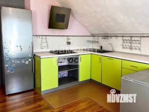 Дом 234м², 3-этажный, участок 15 сот.  