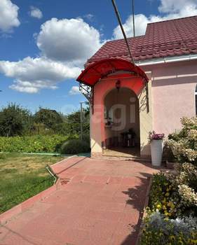 Дом 144м², 3-этажный, участок 13 сот.  