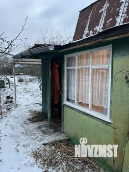 Дом 30м&sup2;, 2-этажный, участок 4 сот.  