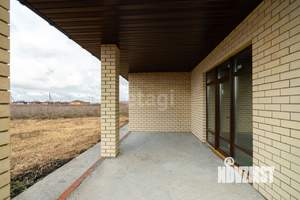 Дом 181м², 2-этажный, участок 10 сот.  