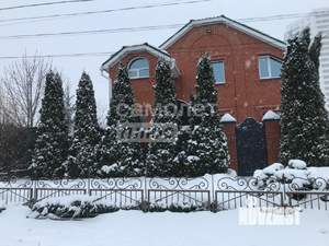 Коттедж 285м&sup2;, 2-этажный, участок 9 сот.  