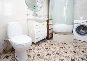 Дом 140м&sup2;, 2-этажный, участок 10 сот.  