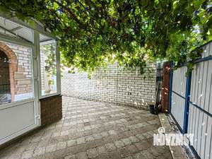 Дом 140м&sup2;, 2-этажный, участок 10 сот.  