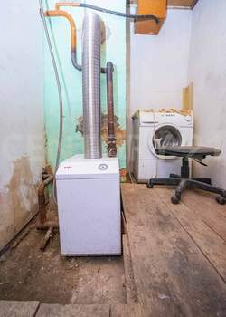 Дом 30м&sup2;, 1-этажный, участок 6 сот.  