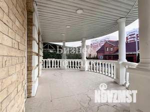 Коттедж 740м&sup2;, 3-этажный, участок 8 сот.  