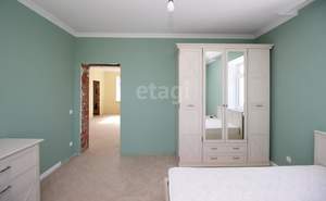 Дом 288м&sup2;, 2-этажный, участок 5 сот.  