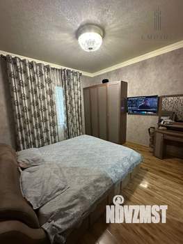 Дом 300м², 2-этажный, участок 6 сот.  