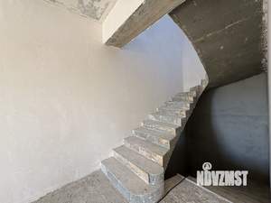 Коттедж 277м&sup2;, 3-этажный, участок 3 сот.  