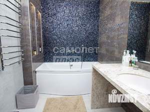 Коттедж 221м&sup2;, 2-этажный, участок 5 сот.  