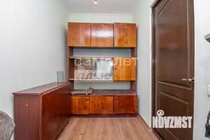 Дом 180м², 2-этажный, участок 6 сот.  