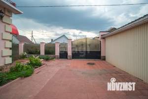 Дом 144м², 3-этажный, участок 13 сот.  