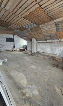 Дом 342м&sup2;, 4-этажный, участок 6 сот.  