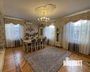 Коттедж 424м², 3-этажный, участок 11 сот.  