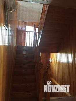 Коттедж 200м², 2-этажный, участок 13 сот.  