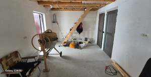 Дом 79м&sup2;, 2-этажный, участок 4 сот.  