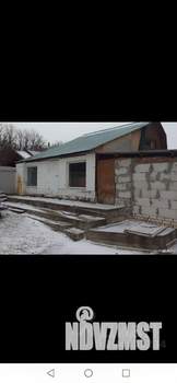 Дом 185м², 3-этажный, участок 6 сот.  