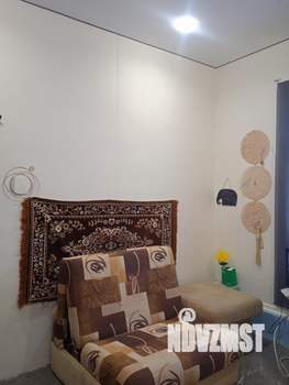 Дом 50м&sup2;, 2-этажный, участок 4 сот.  