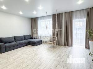 Дом 192м&sup2;, 2-этажный, участок 6 сот.  