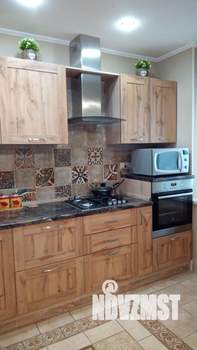 Коттедж 235м², 2-этажный, участок 3 сот.  