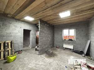 Дом 700м&sup2;, 2-этажный, участок 7 сот.  