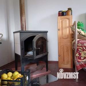 Дом 20м², 2-этажный, участок 11 сот.  