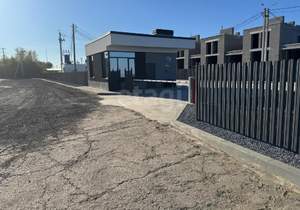 Дом 166м&sup2;, 2-этажный, участок 3 сот.  