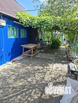 Дом 15м², 2-этажный, участок 6 сот.  