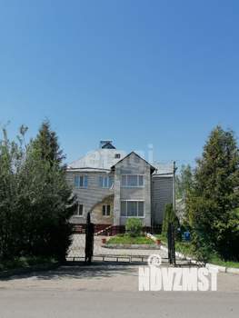 Дом 319м², 2-этажный, участок 17 сот.  