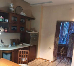 Дом 245м², 3-этажный, участок 10 сот.  