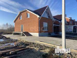 Дом 180м&sup2;, 2-этажный, участок 3 сот.  