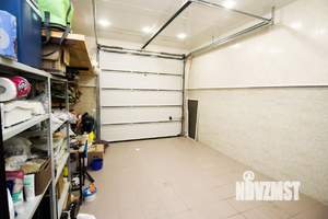 Дом 267м&sup2;, 2-этажный, участок 70 сот.  