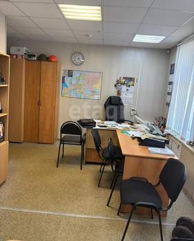 Дом 220м², 2-этажный, участок 9 сот.  