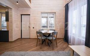 Дом 60м&sup2;, 2-этажный, участок 4 сот.  