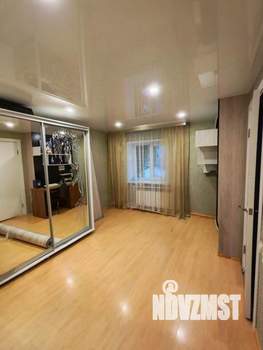 Дом 94м², 2-этажный, участок 10 сот.  