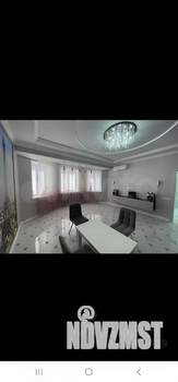 Коттедж 240м&sup2;, 2-этажный, участок 9 сот.  