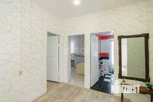 Дом 146м&sup2;, 3-этажный, участок 13 сот.  