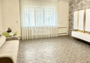 Дом 281м&sup2;, 2-этажный, участок 4 сот.  