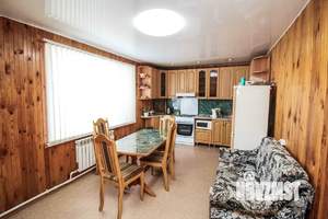 Дом 190м², 2-этажный, участок 15 сот.  