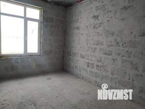 Дом 100м&sup2;, 2-этажный, участок 3 сот.  