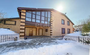 Дом 231м&sup2;, 2-этажный, участок 7 сот.  