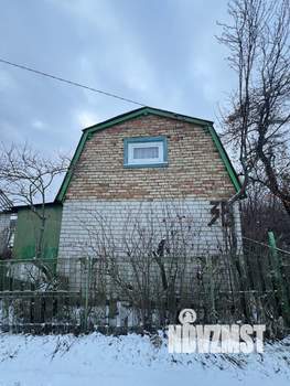 Дом 30м&sup2;, 2-этажный, участок 4 сот.  