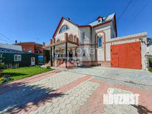 Таунхаус 349м², 3-этажный, участок 6 сот.  