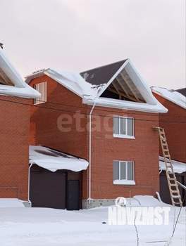 Дом 197м&sup2;, 2-этажный, участок 4 сот.  