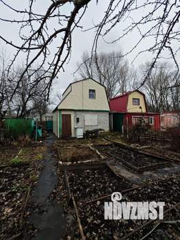 Дом 30м², 2-этажный, участок 3 сот.  