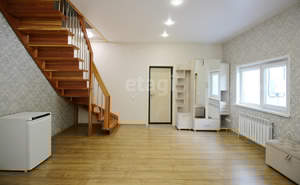 Дом 150м², 2-этажный, участок 8 сот.  