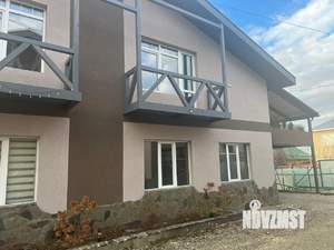 Коттедж 140м&sup2;, 2-этажный, участок 2 сот.  