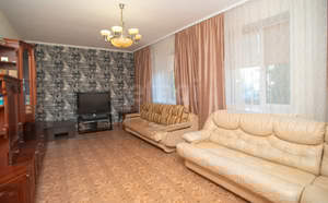 Дом 284м², 3-этажный, участок 5 сот.  