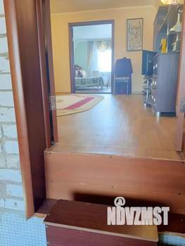 Дом 77м², 2-этажный, участок 6 сот.  