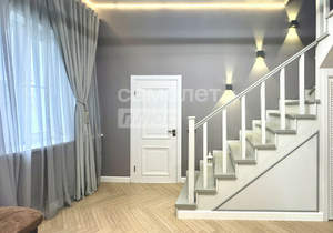 Дом 215м², 2-этажный, участок 6 сот.  